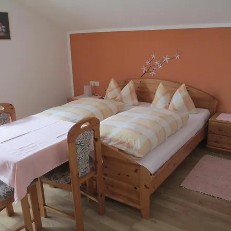 Fuer Zwei Erwachsene Und Ein Kind Mit Balkon - B57048 Бад-Фюссинг